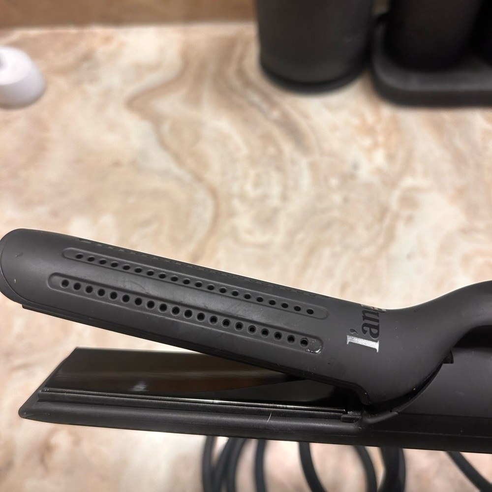 Black Hair Straightener